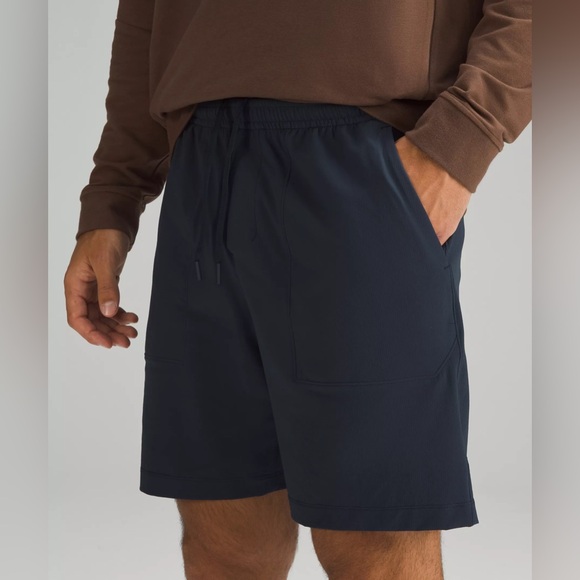 Lululemon Bowline Short 8” Stretch Ripstop - Picture 2 of 9